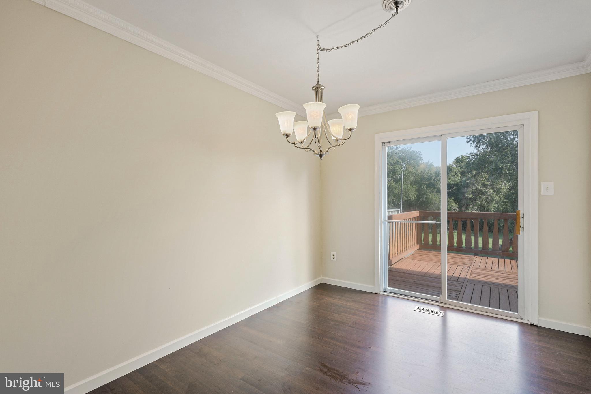 SATYR WOODS - Residential Lease