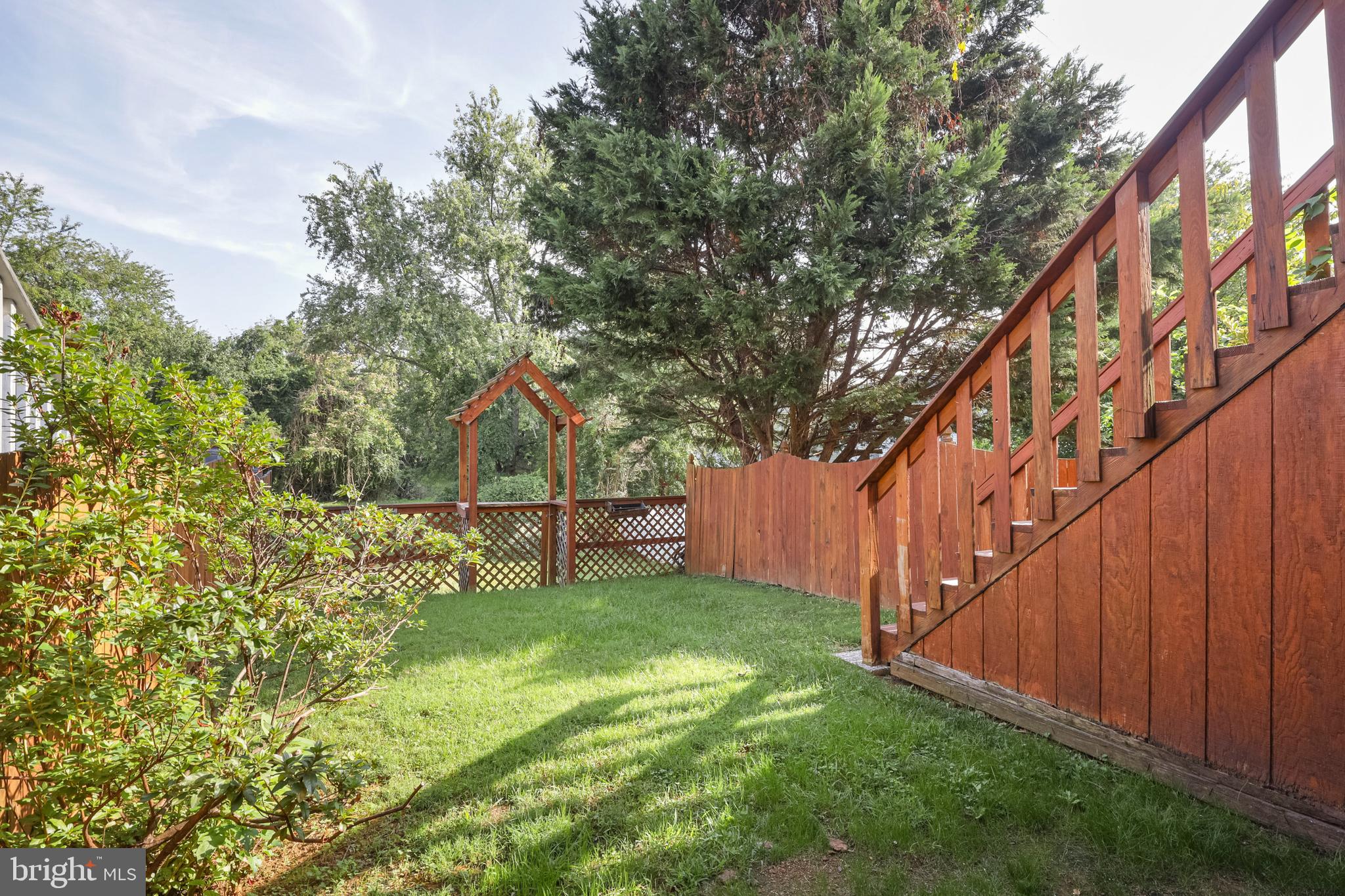 SATYR WOODS - Residential Lease