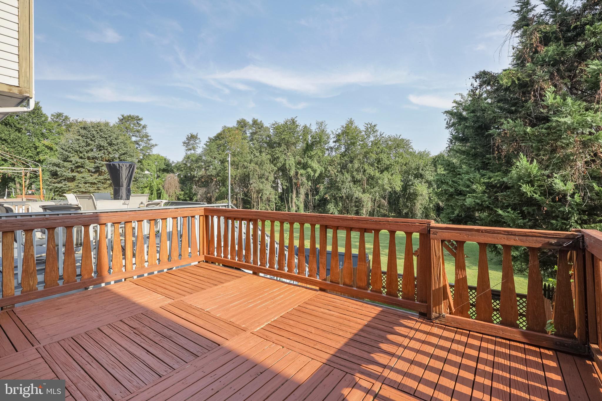 SATYR WOODS - Residential Lease