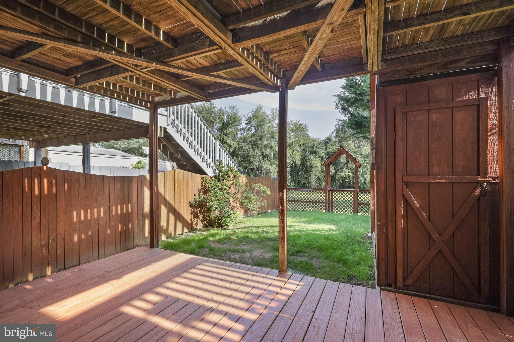 SATYR WOODS - Residential Lease