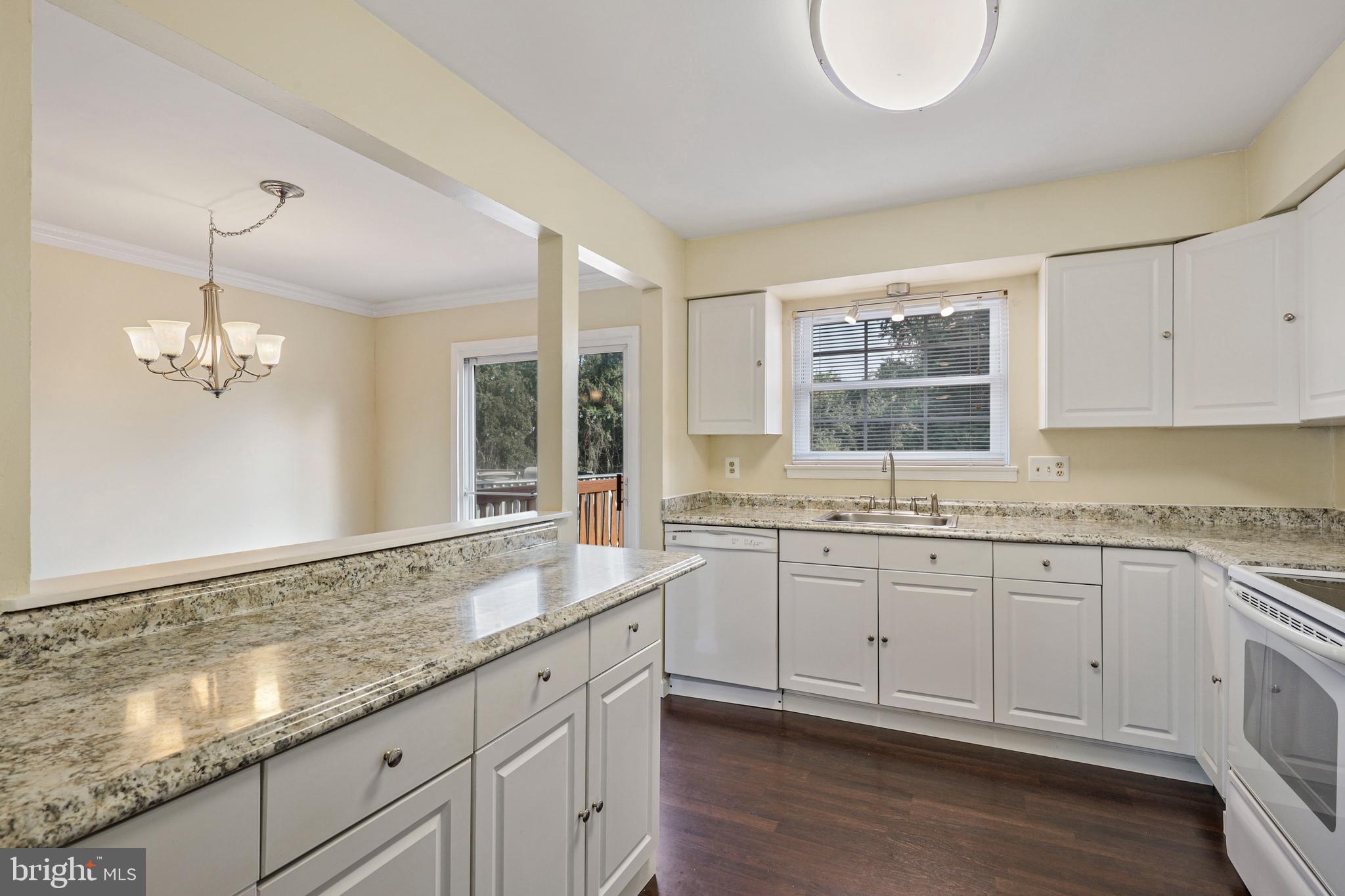 SATYR WOODS - Residential Lease