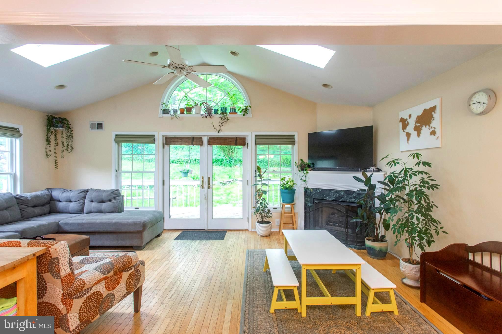 PADDOCK FARMS - Residential