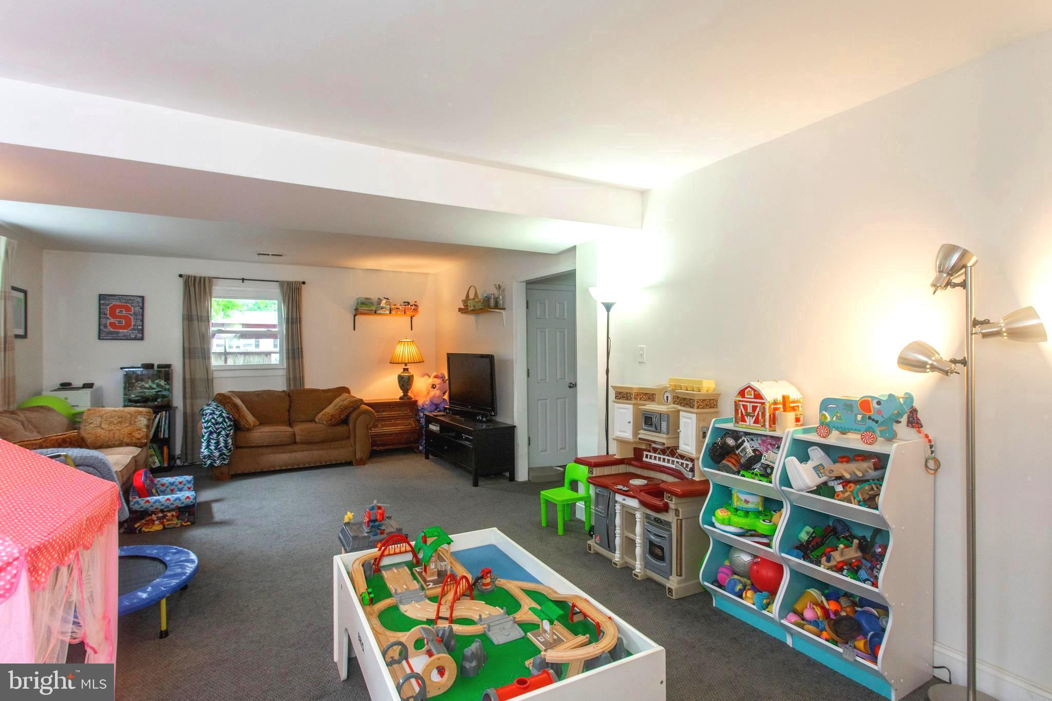 PADDOCK FARMS - Residential