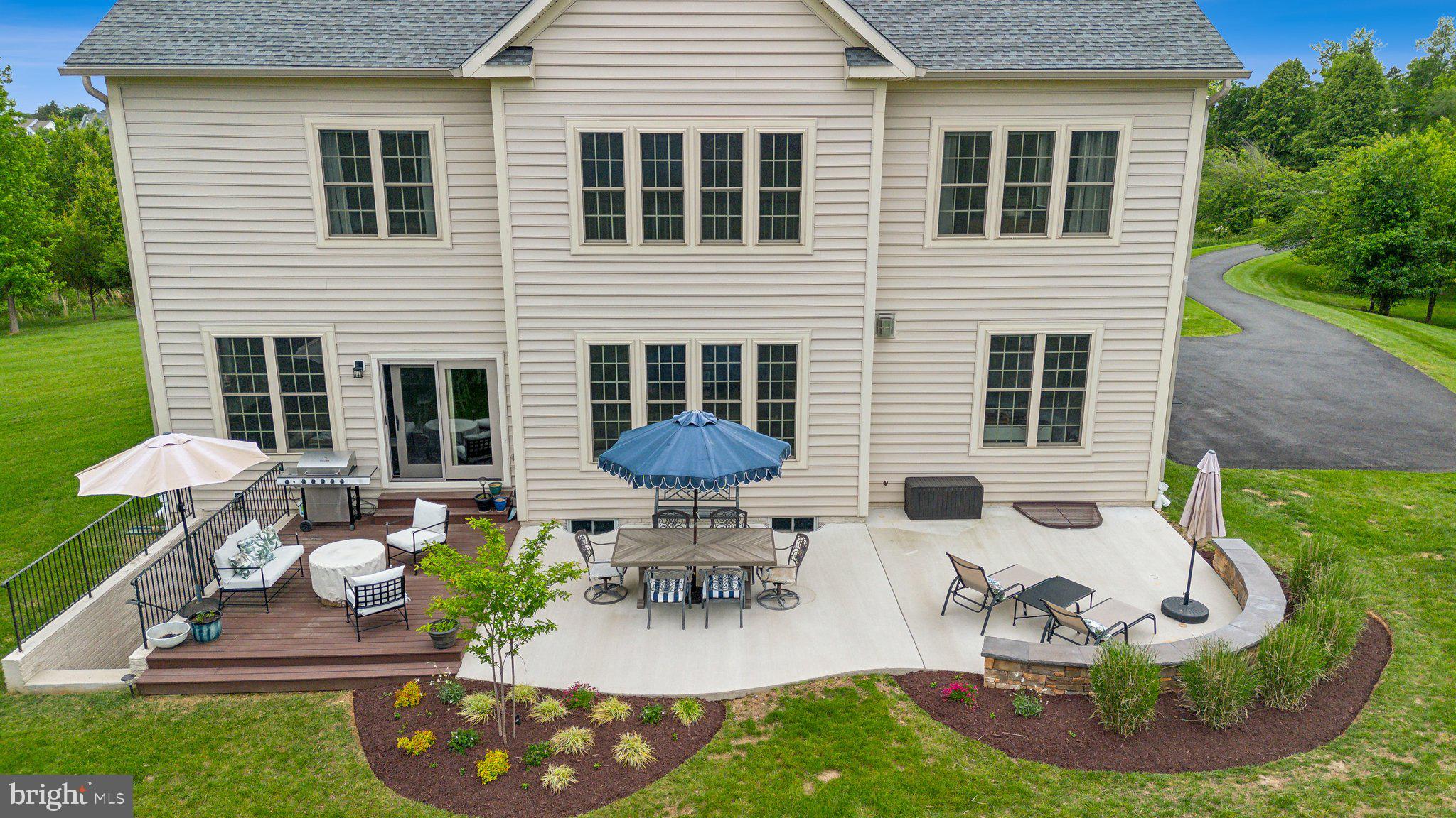 LAYTONSVILLE TOWN - Residential