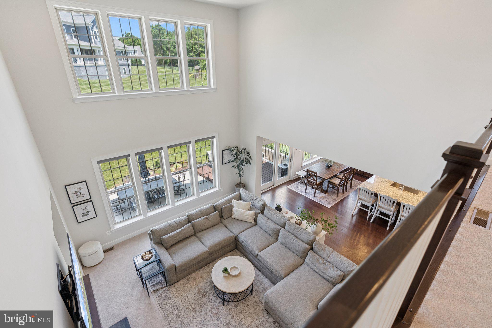 LAYTONSVILLE TOWN - Residential