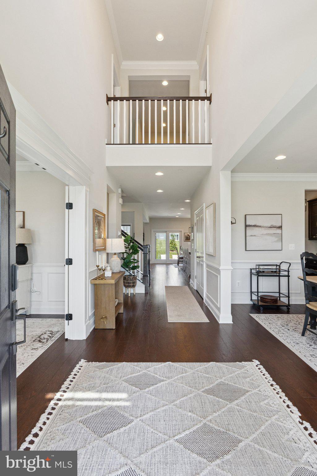 LAYTONSVILLE TOWN - Residential