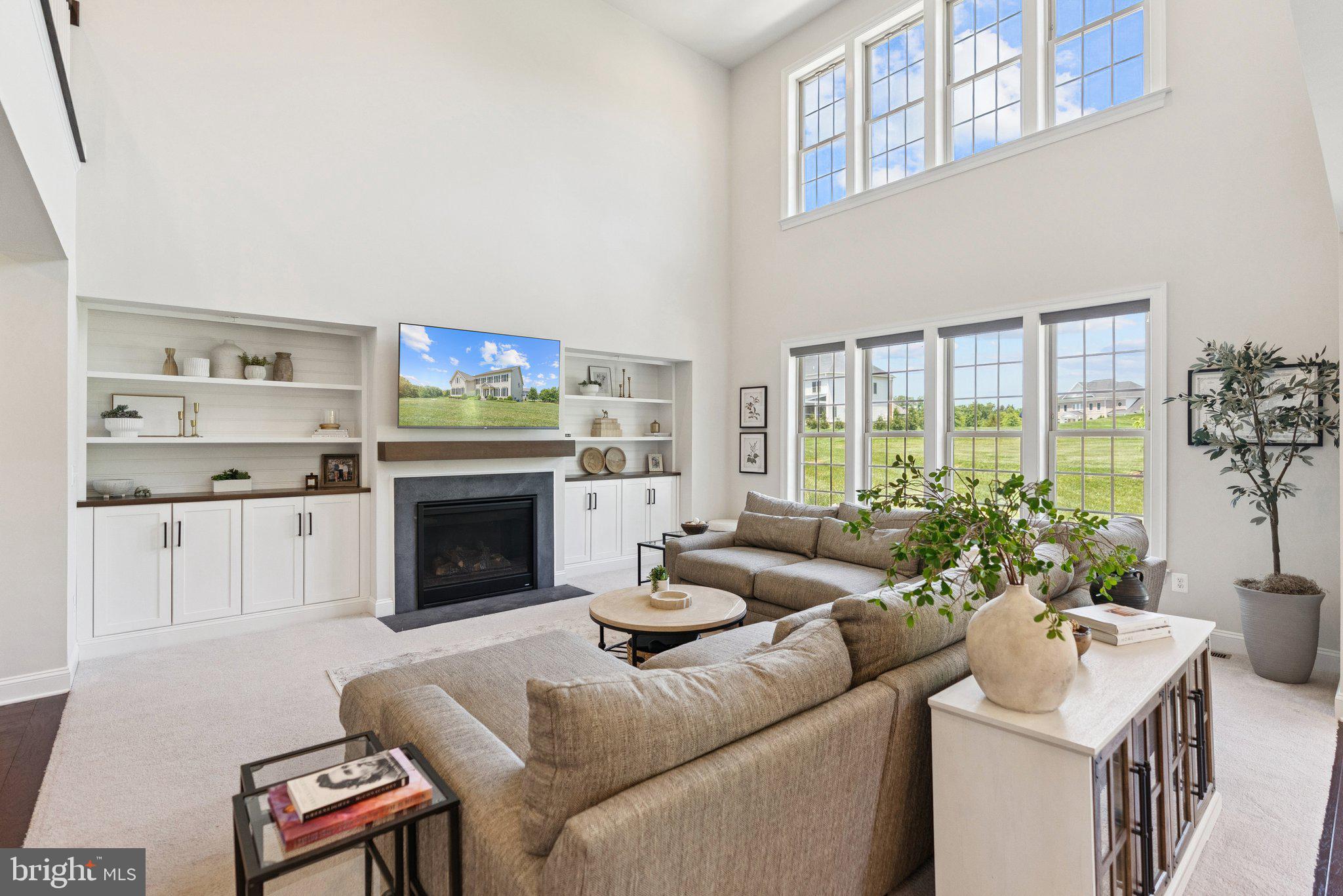 LAYTONSVILLE TOWN - Residential