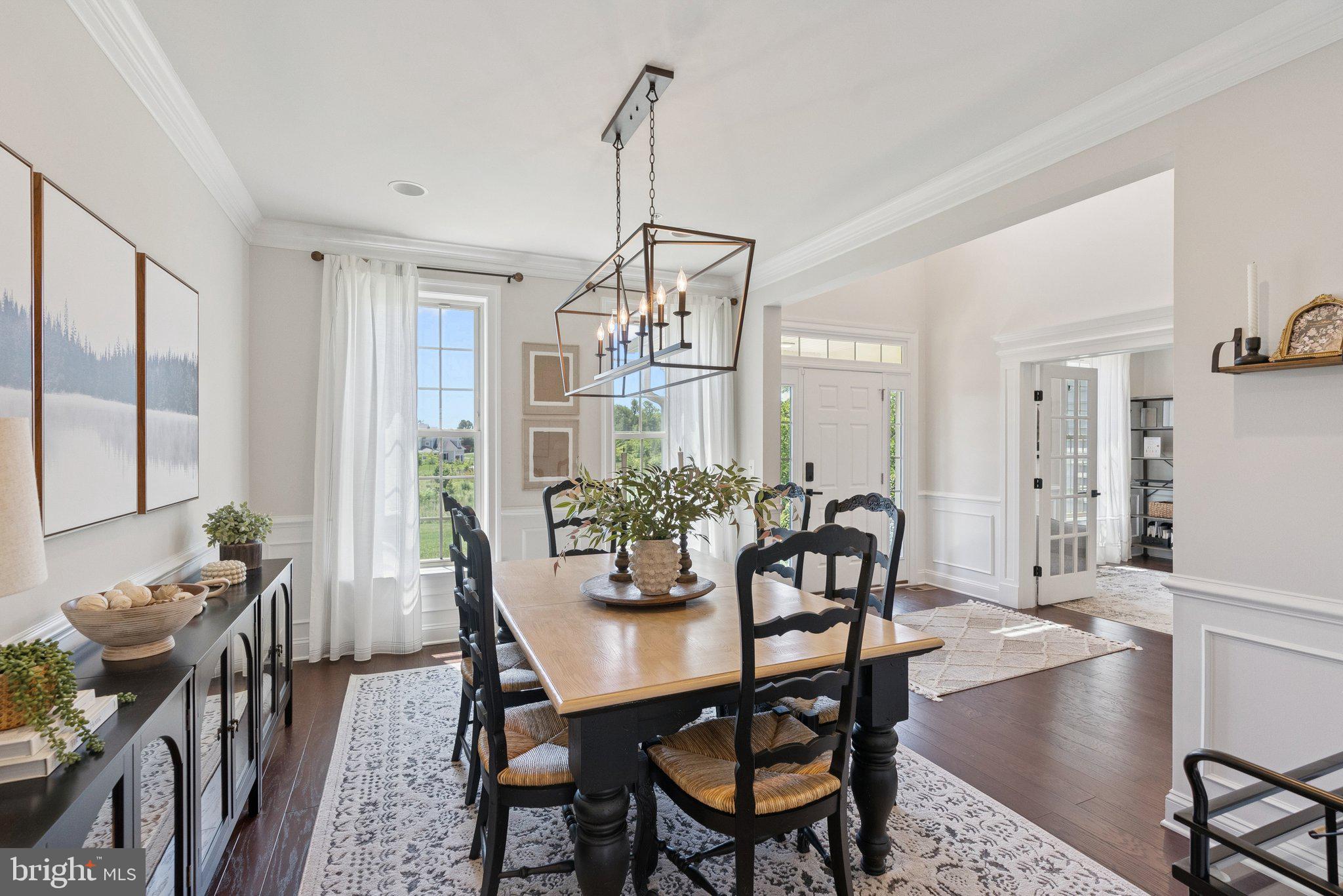 LAYTONSVILLE TOWN - Residential