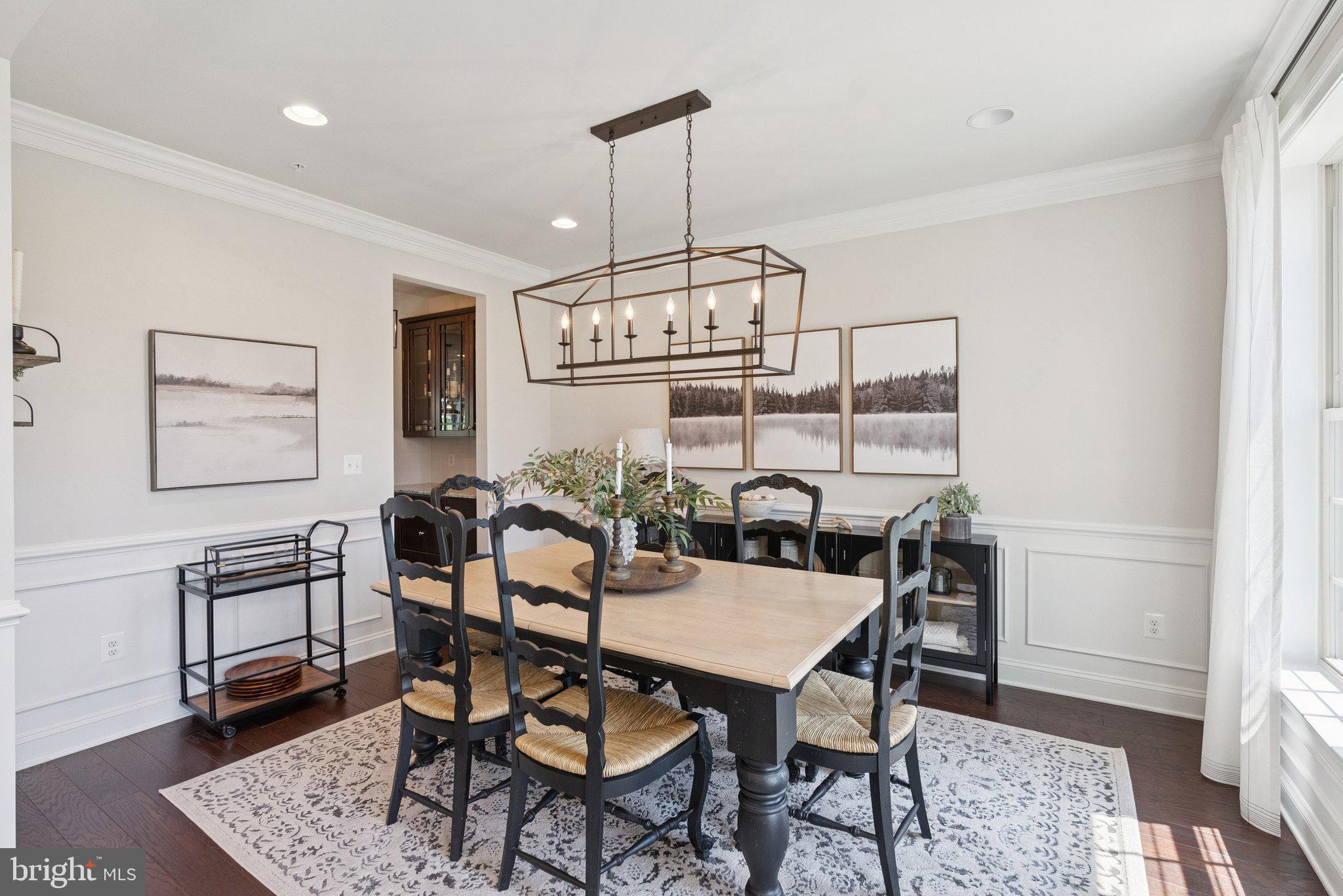 LAYTONSVILLE TOWN - Residential