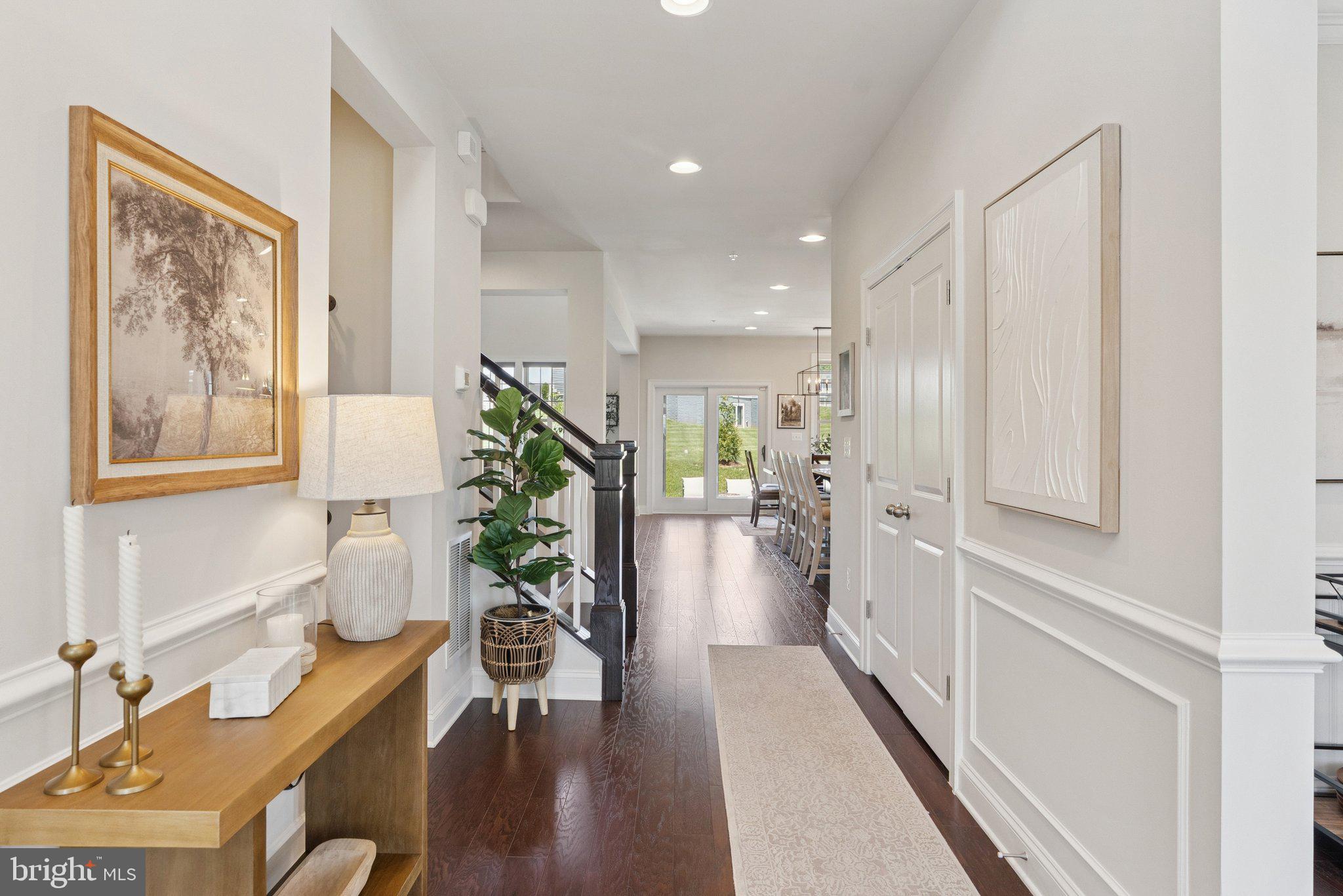 LAYTONSVILLE TOWN - Residential