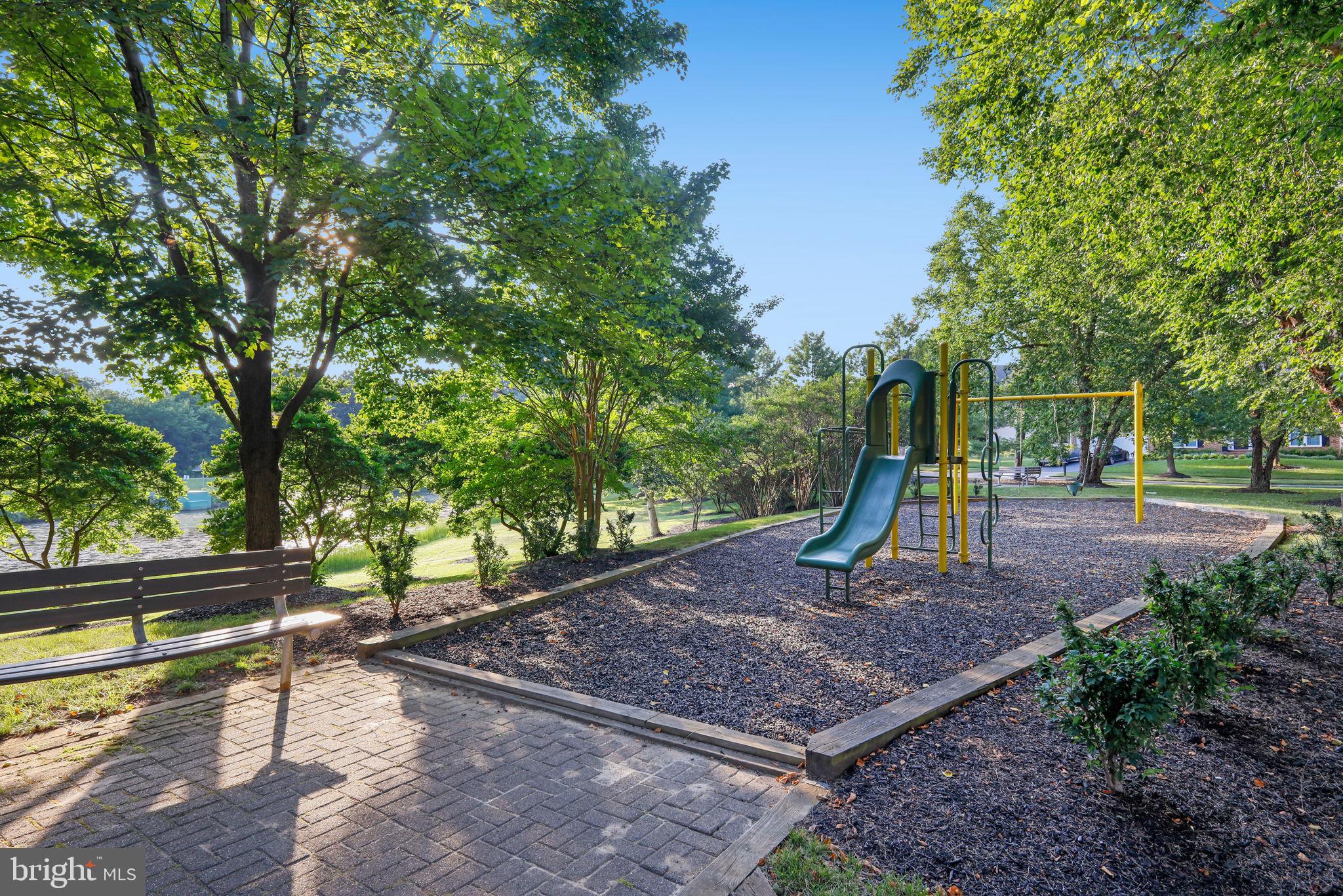 POTOMAC OAKS - Residential