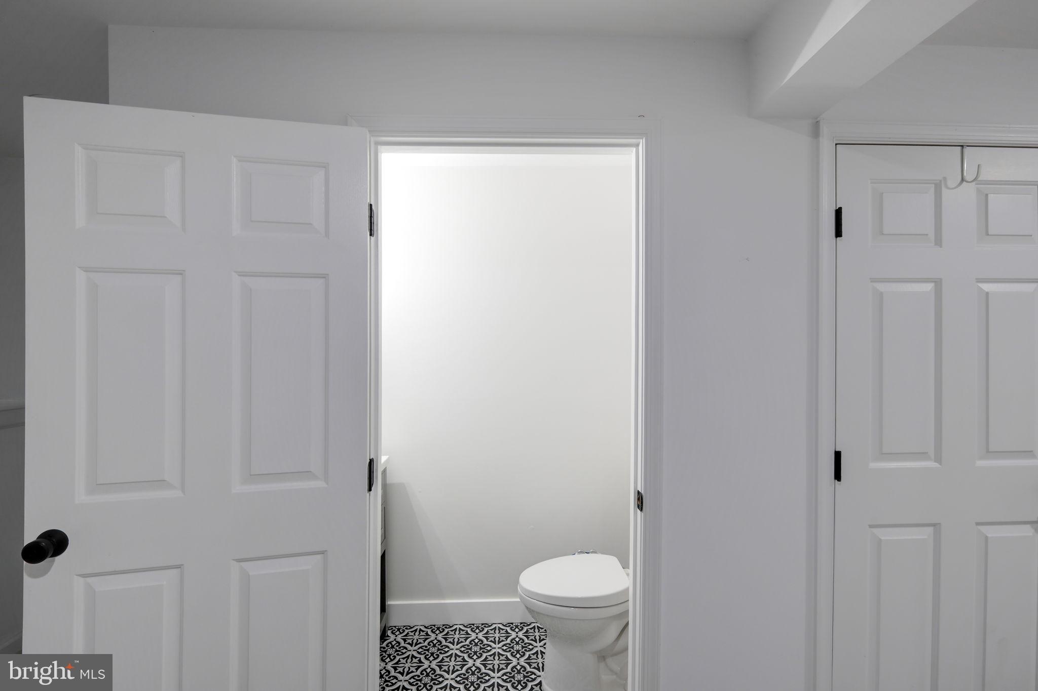 POTOMAC OAKS - Residential