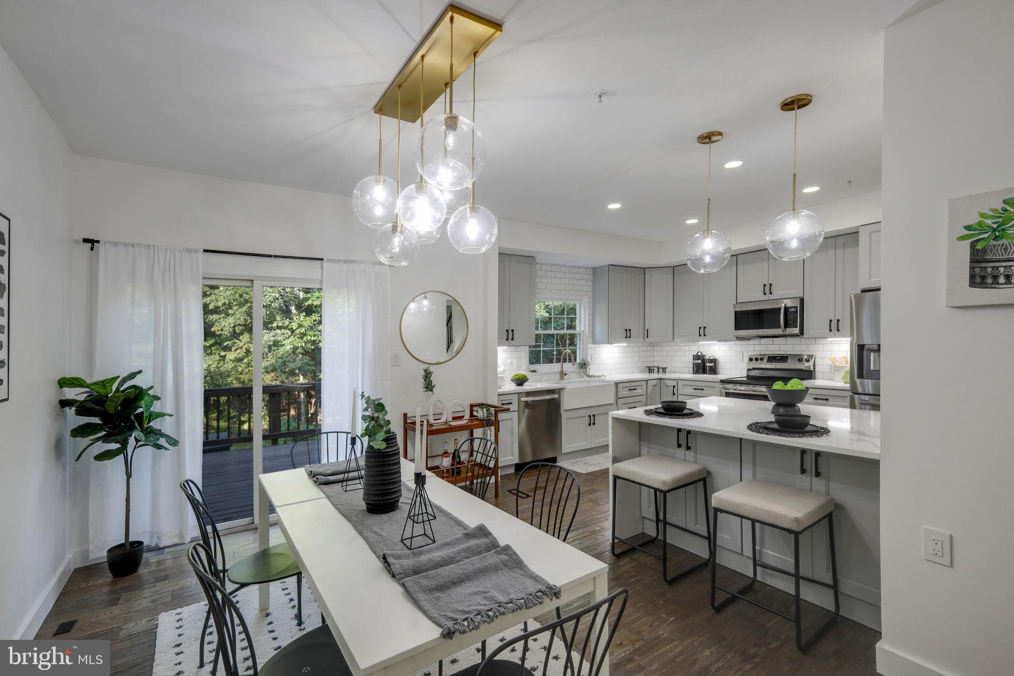 POTOMAC OAKS - Residential