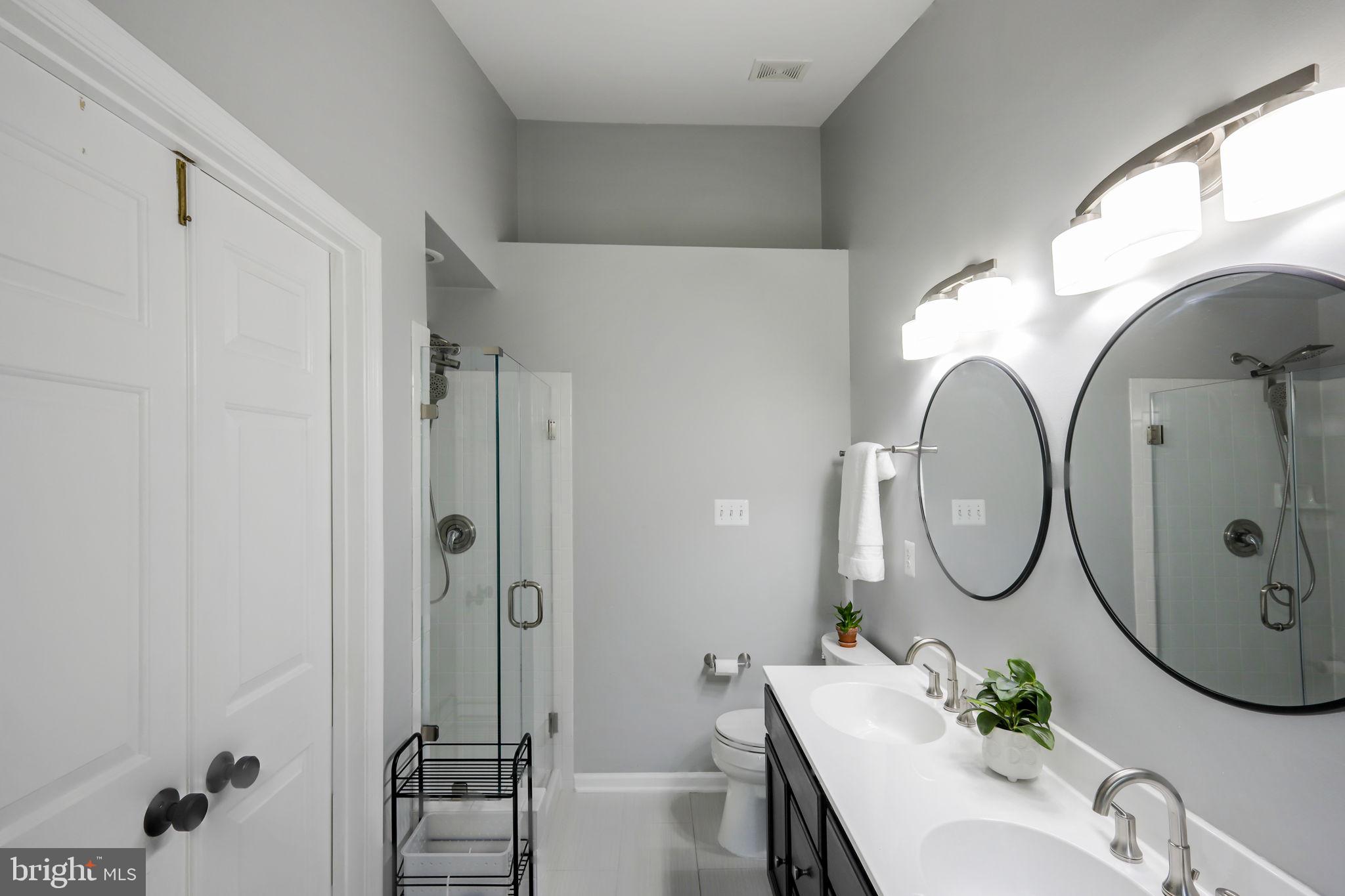 POTOMAC OAKS - Residential