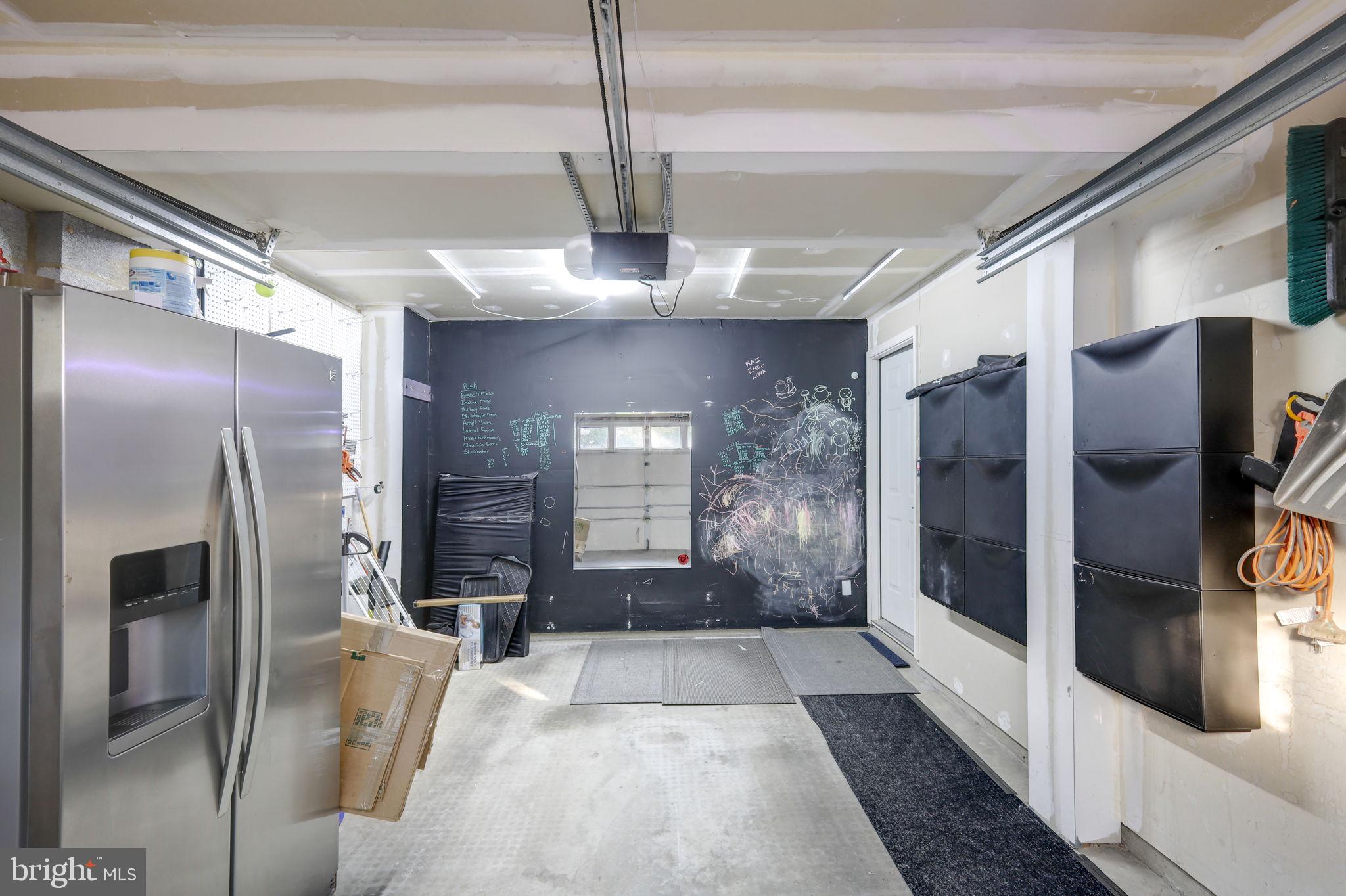 POTOMAC OAKS - Residential