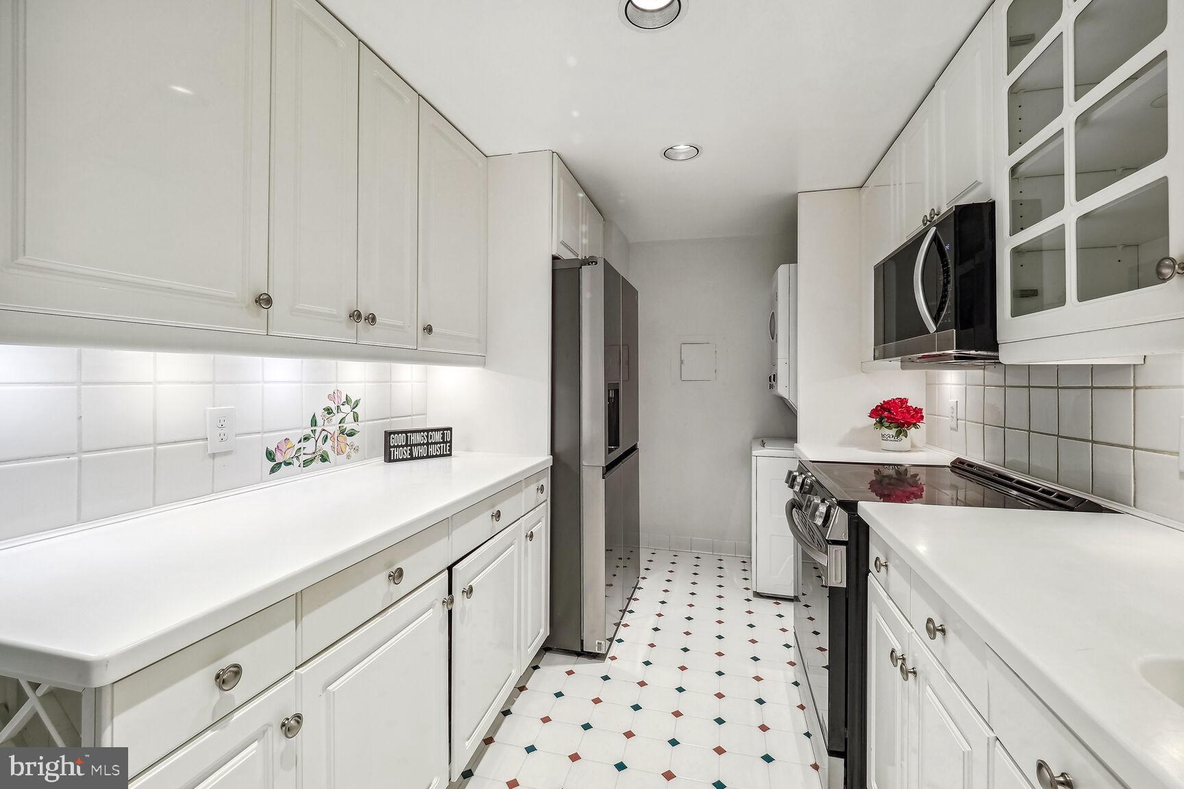 FRIENDSHIP HEIGHTS - Residential