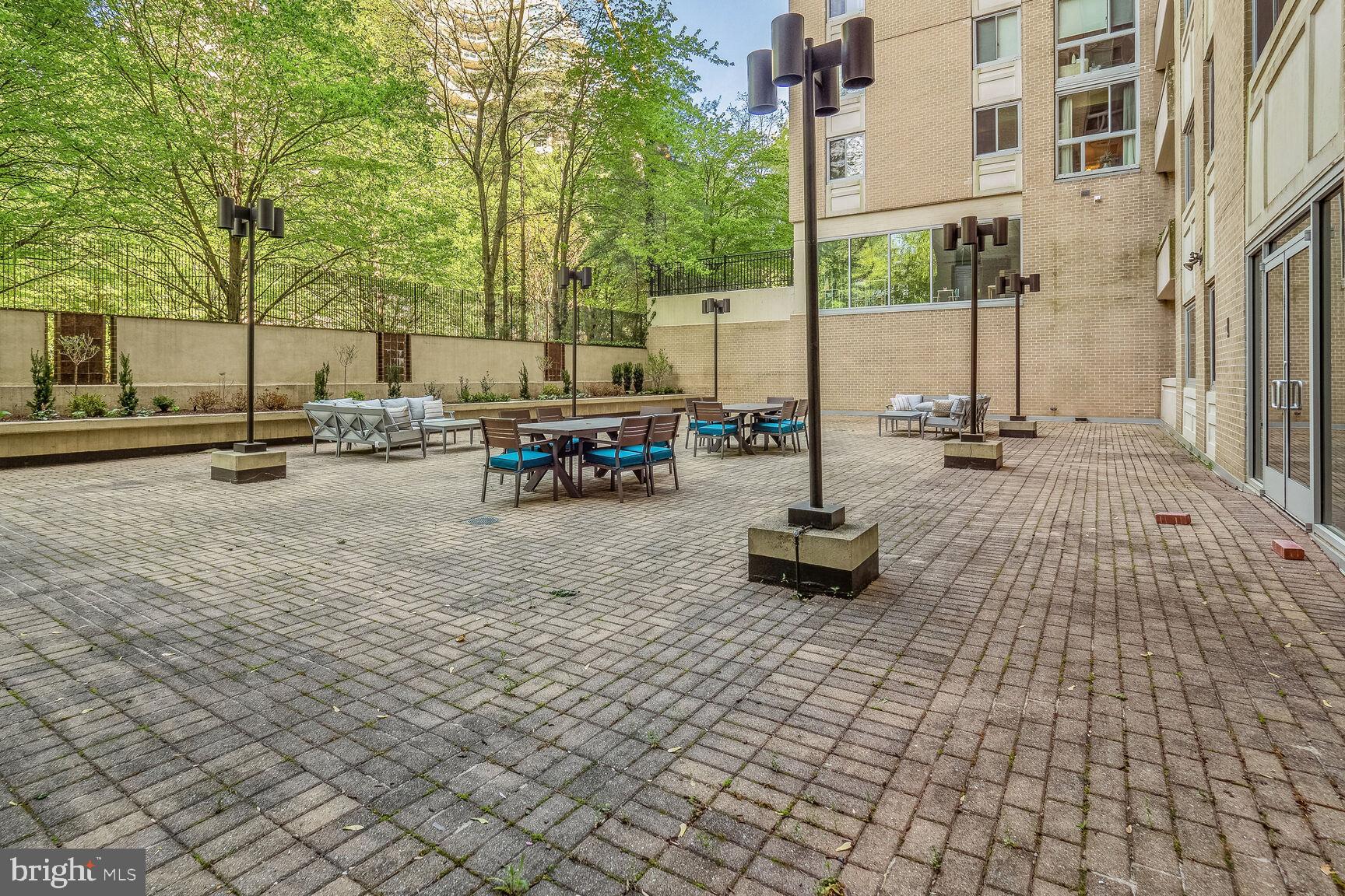 FRIENDSHIP HEIGHTS - Residential