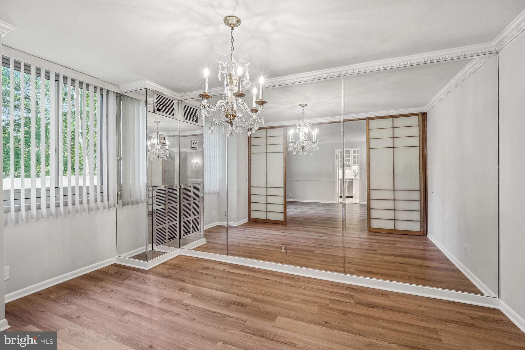 FRIENDSHIP HEIGHTS - Residential