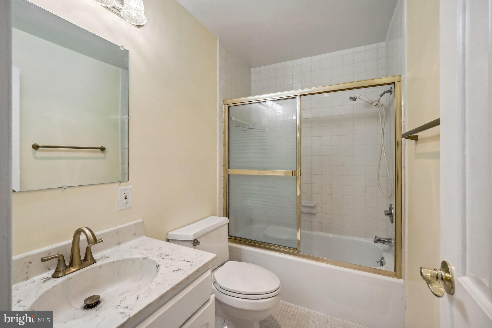 FRIENDSHIP HEIGHTS - Residential