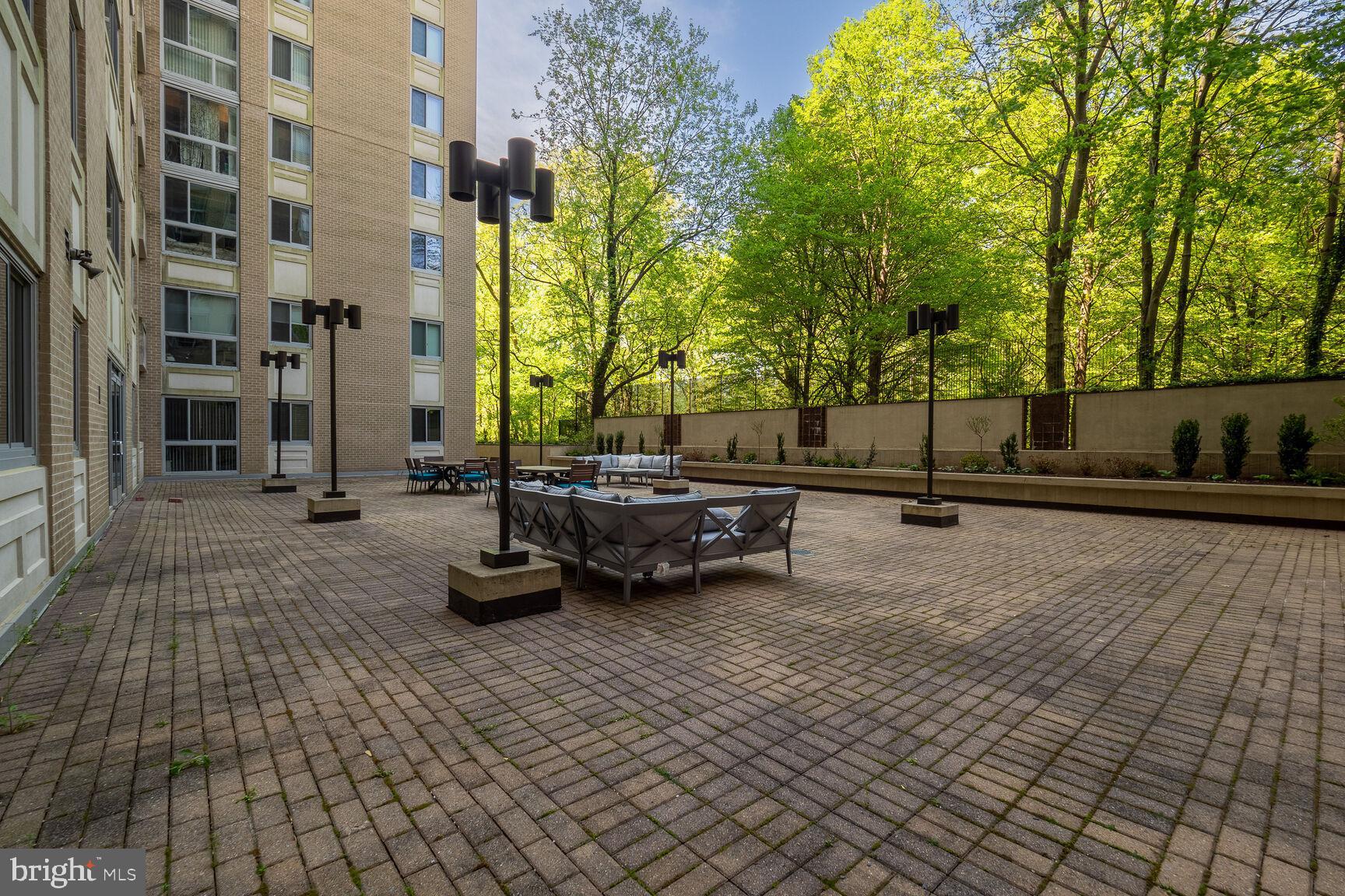 FRIENDSHIP HEIGHTS - Residential