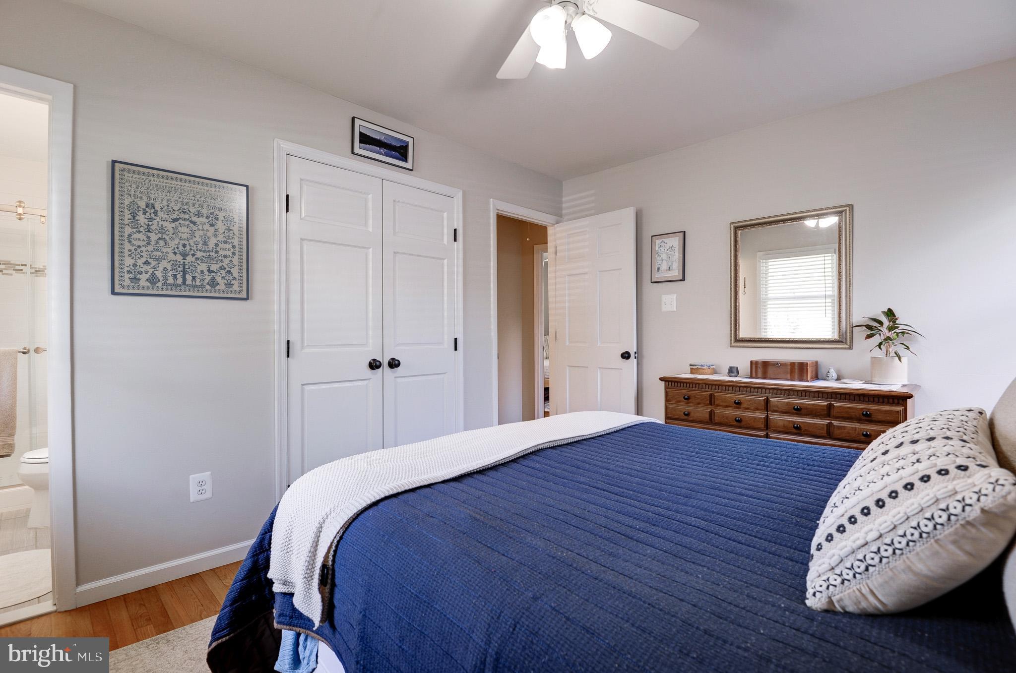 VIENNA WOODS - Residential