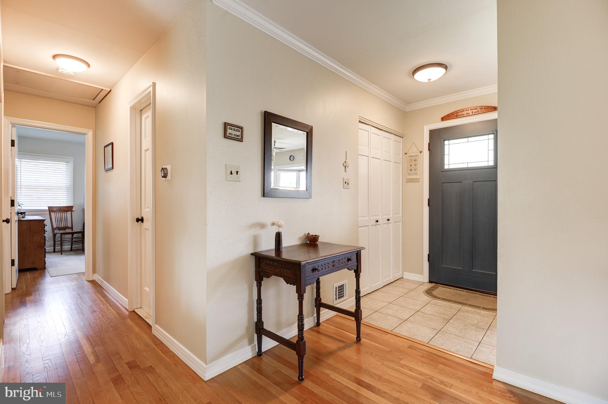 VIENNA WOODS - Residential