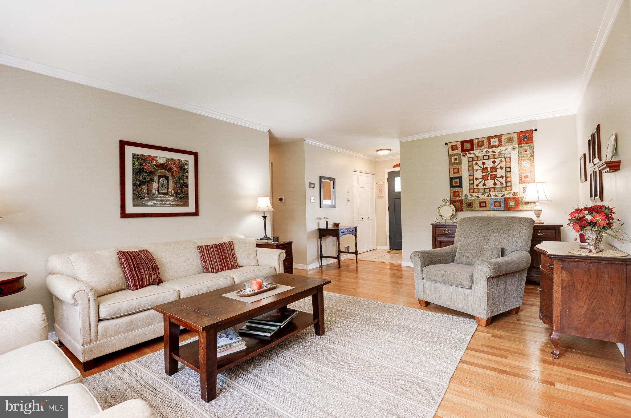 VIENNA WOODS - Residential