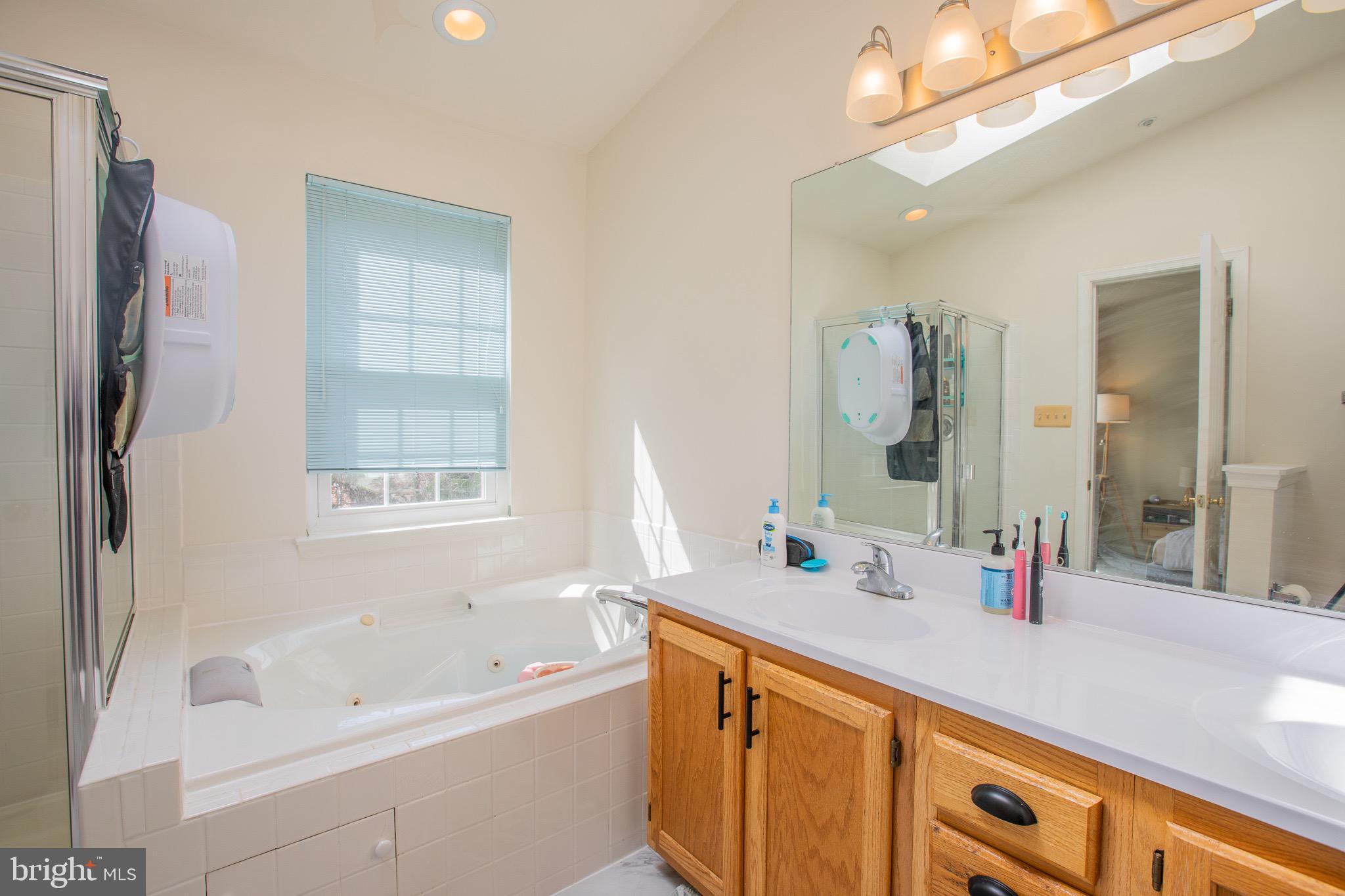 GREENBELT - Residential Lease