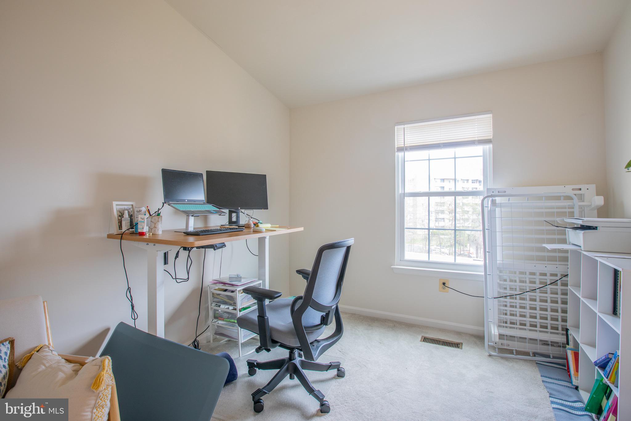 GREENBELT - Residential Lease