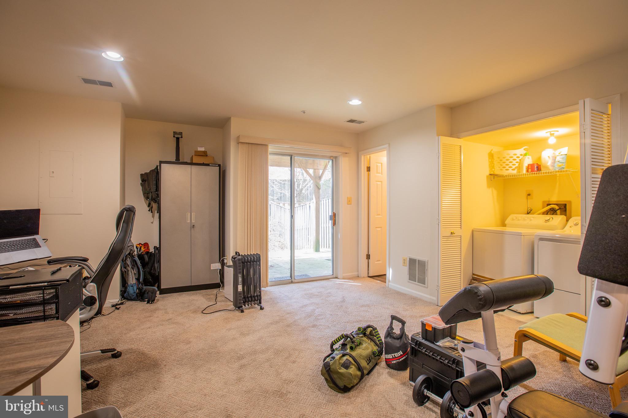 GREENBELT - Residential Lease