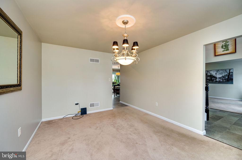 PATHFINDER WOODS - Residential