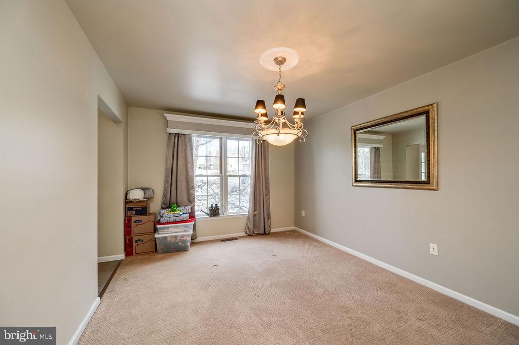 PATHFINDER WOODS - Residential