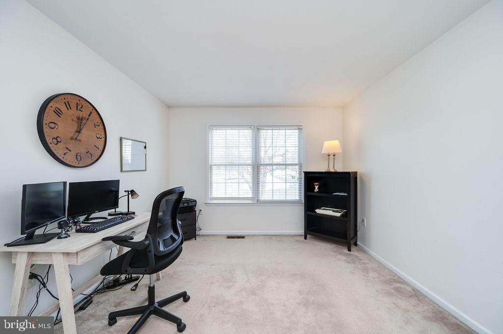 PATHFINDER WOODS - Residential