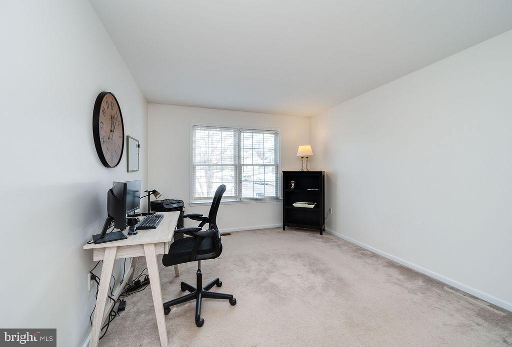 PATHFINDER WOODS - Residential