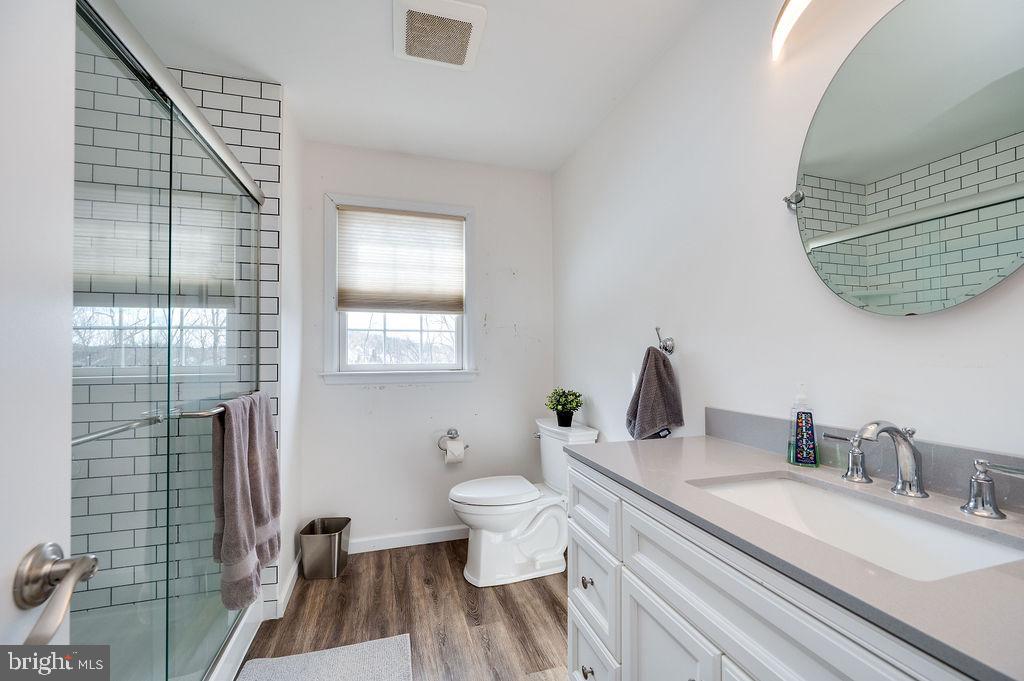 PATHFINDER WOODS - Residential