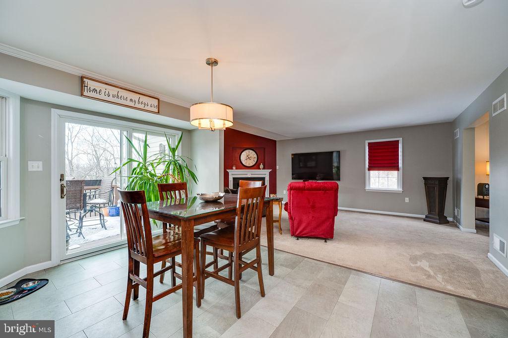 PATHFINDER WOODS - Residential