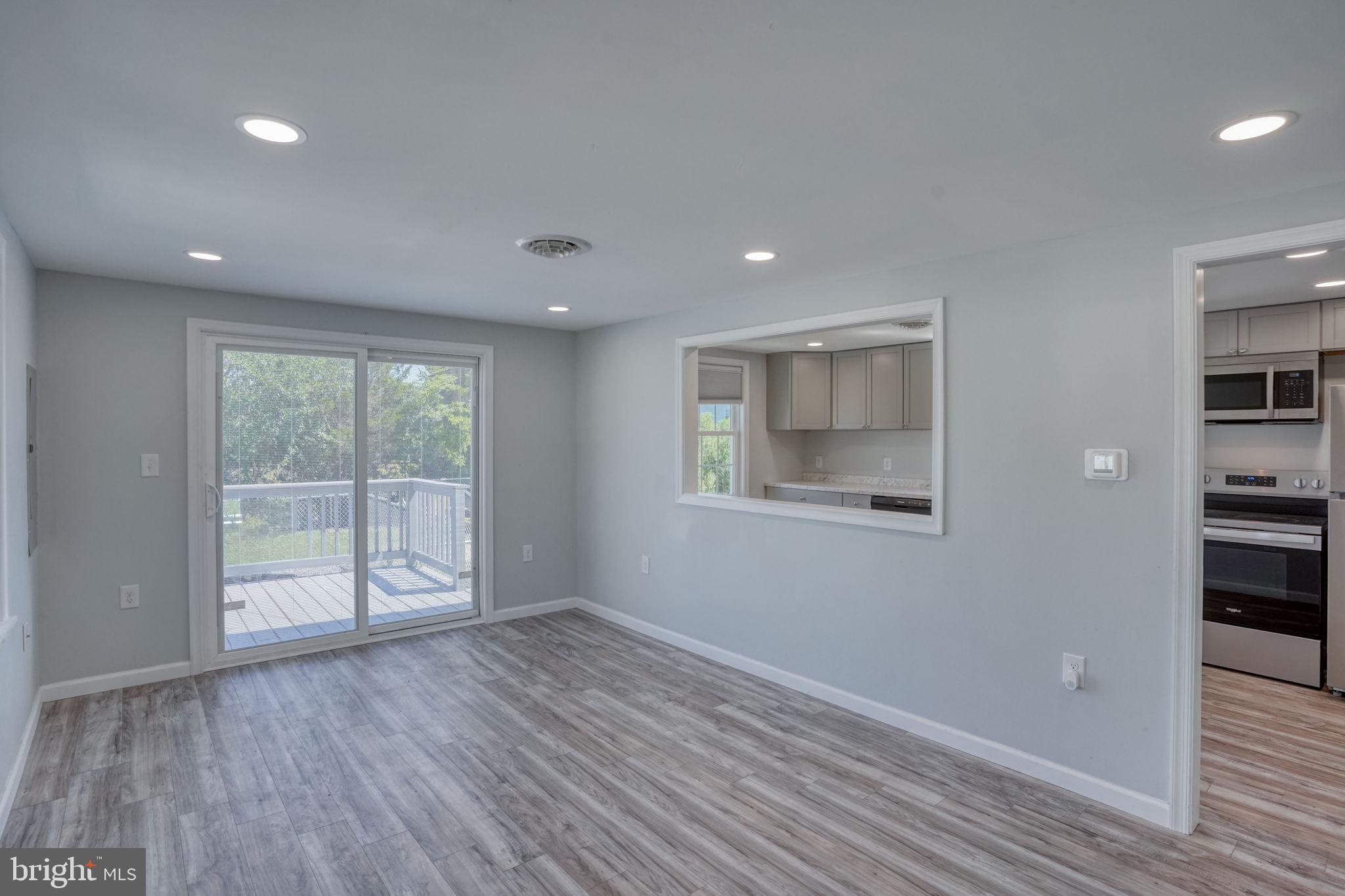 16 HUBBARD AVENUE