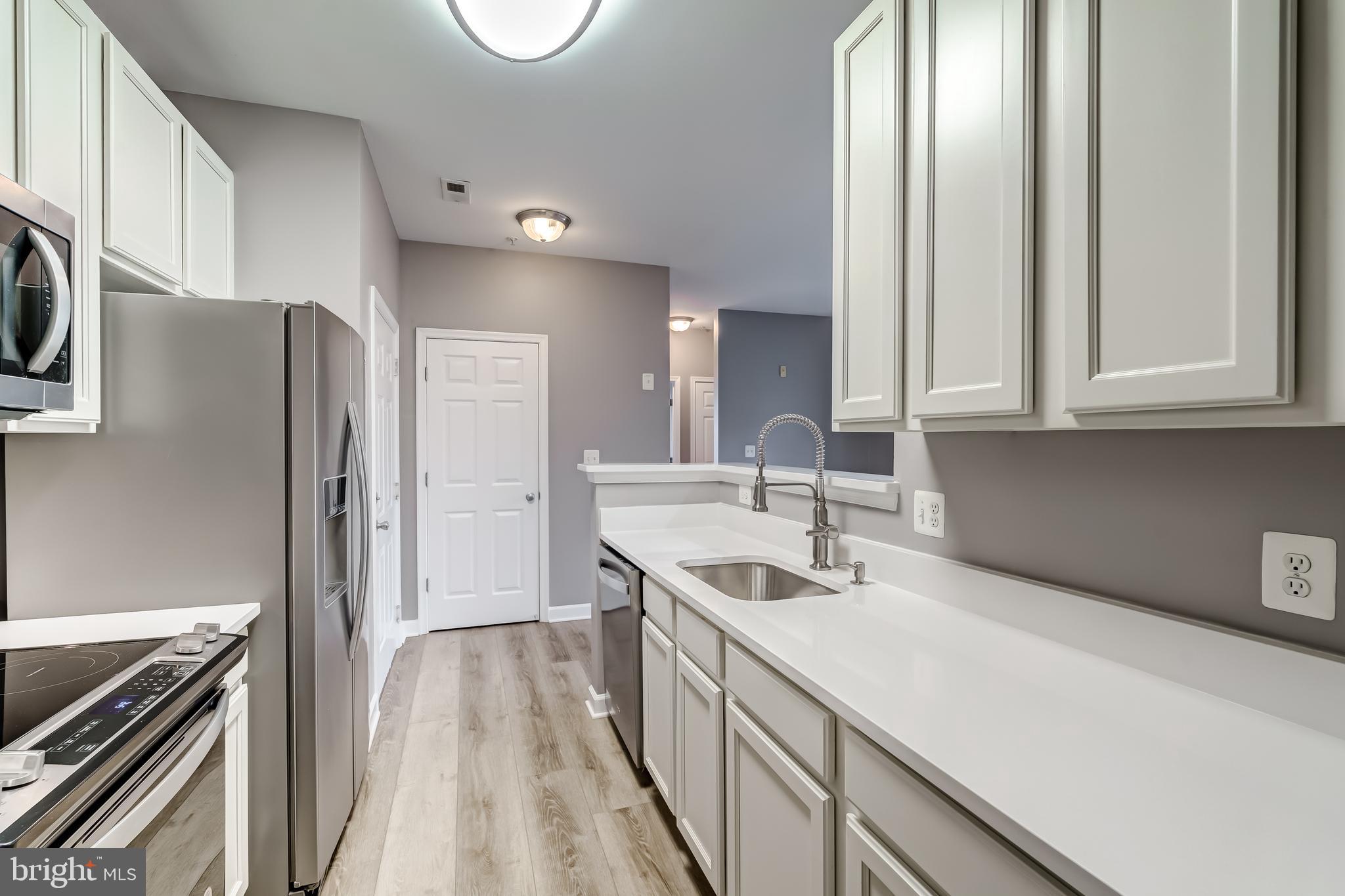 SUMMERFIELD - Residential Lease