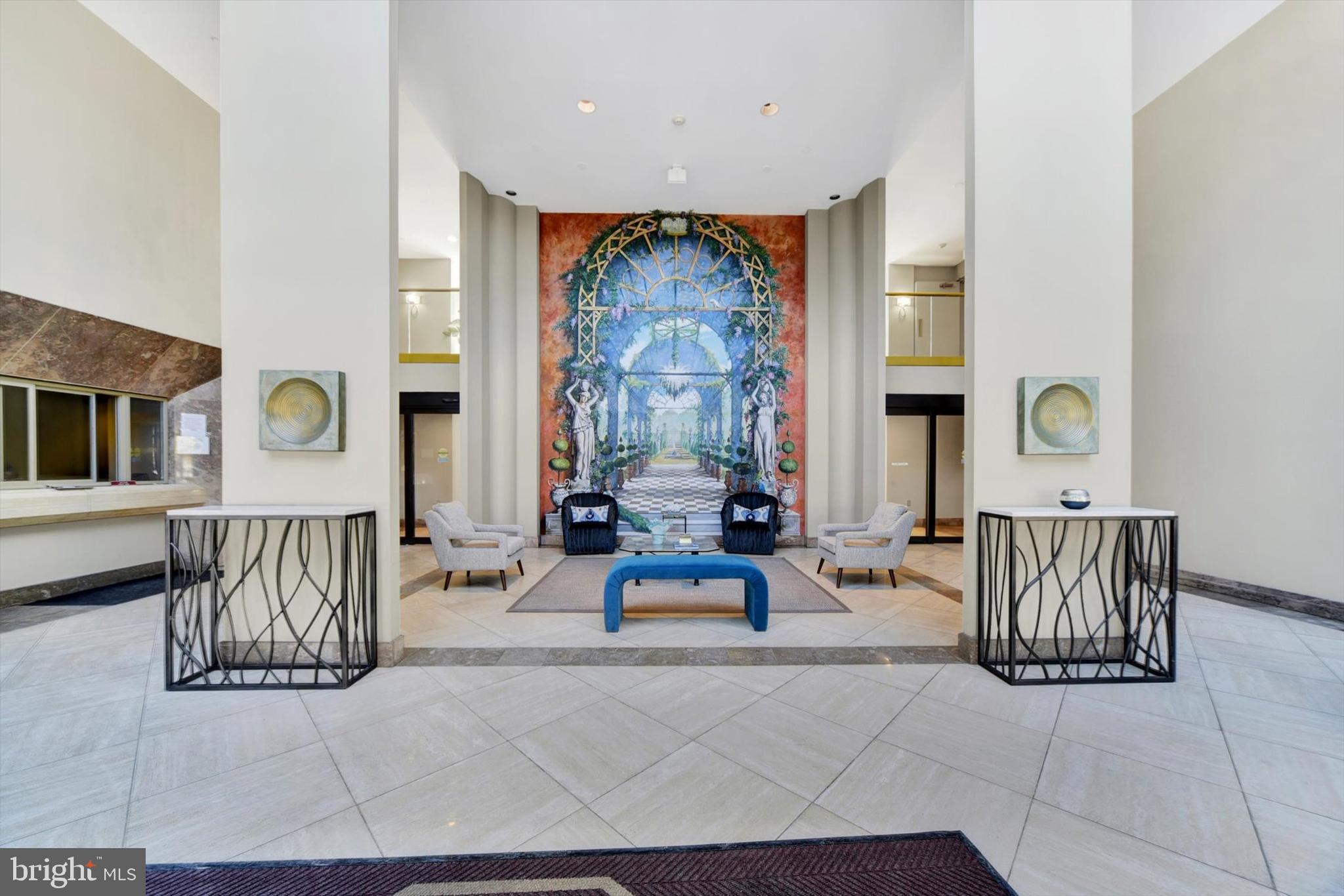 PAVILION IN THE PARK - Residential