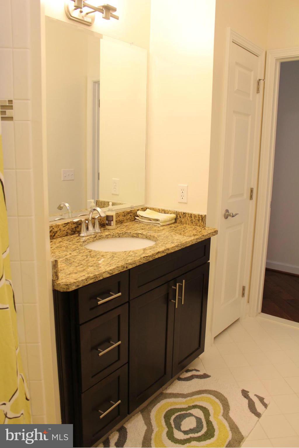 MAYWOOD - Residential Lease