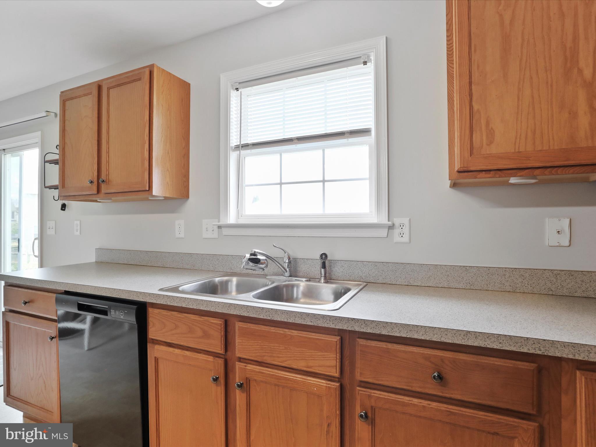 RIVERSIDE VILLAGES - Residential