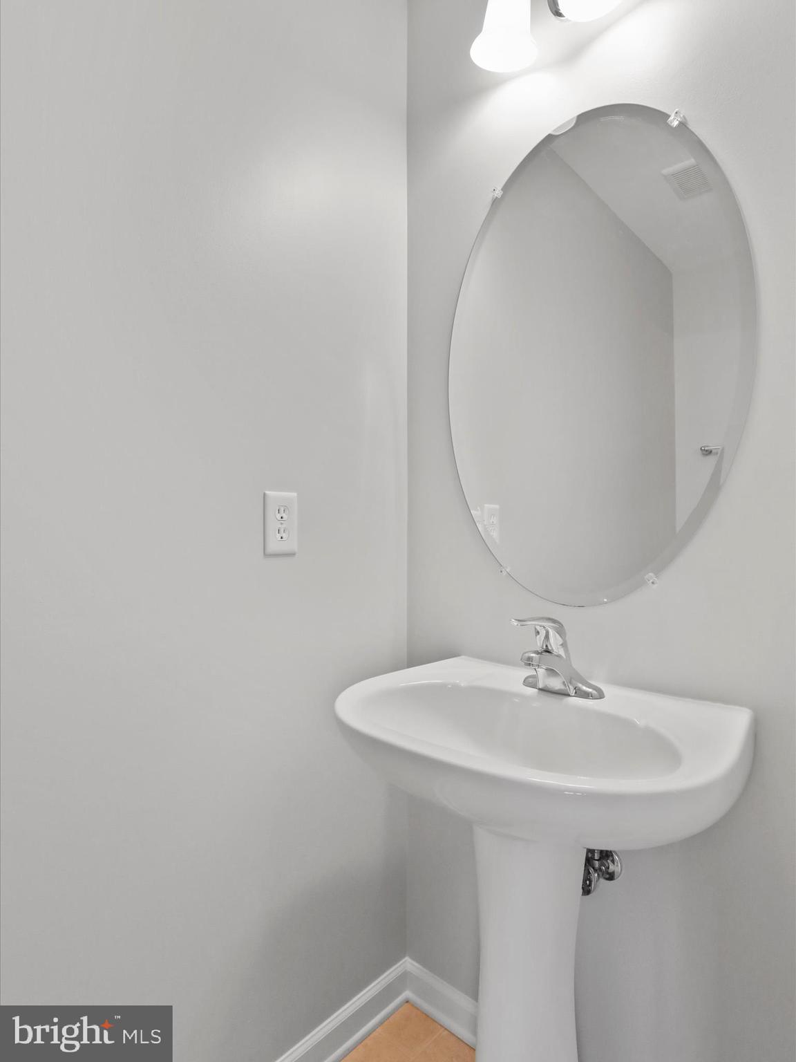 RIVERSIDE VILLAGES - Residential