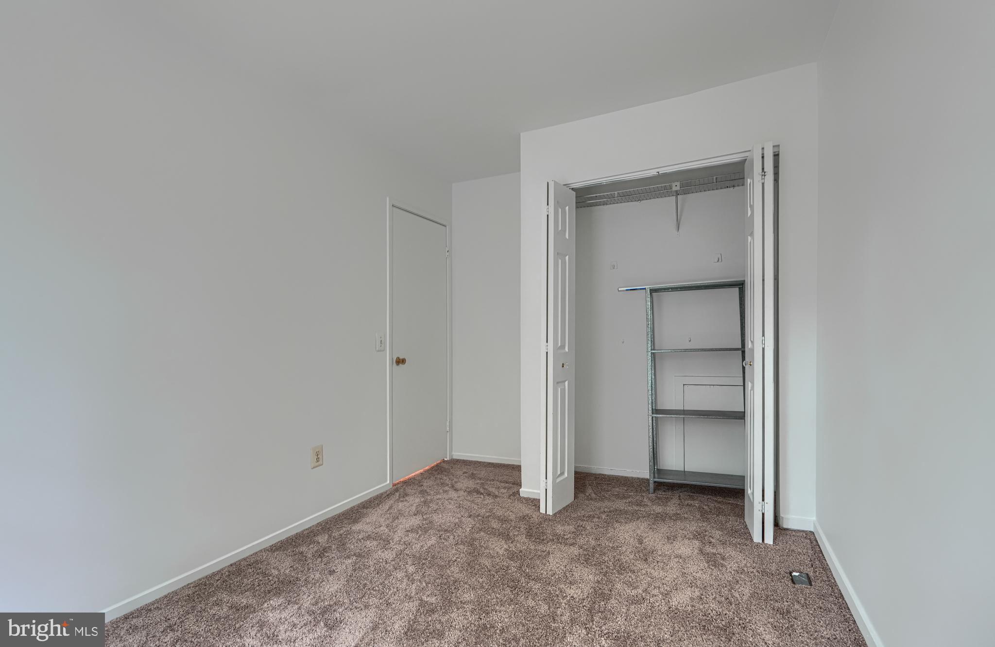 BONIFANT WOODS - Residential