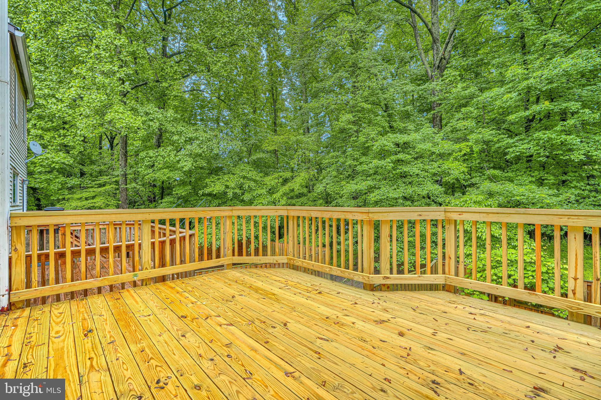 BONIFANT WOODS - Residential