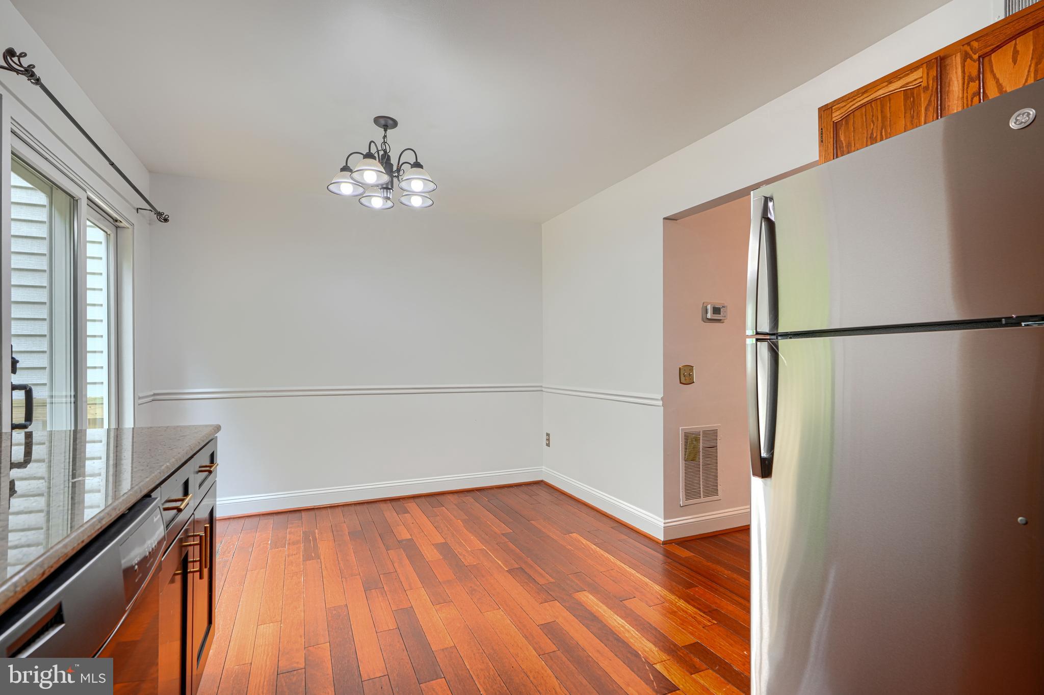 BONIFANT WOODS - Residential