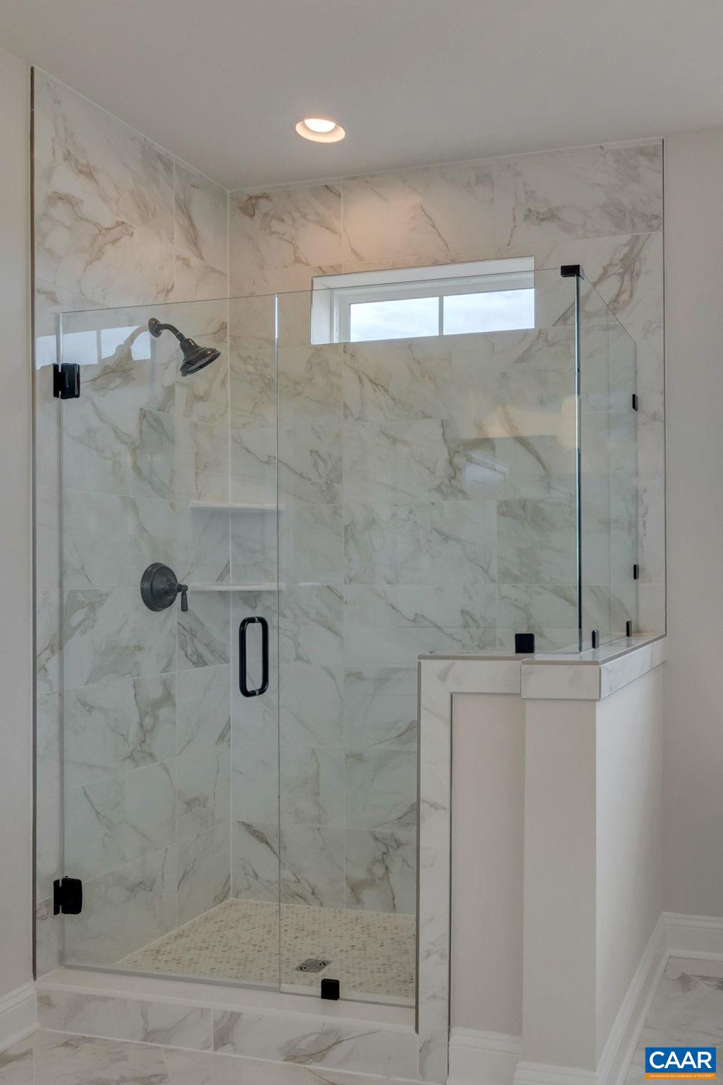 SPRING CREEK - Residential