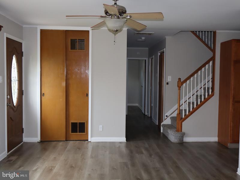 FAIRLESS HILLS - Residential