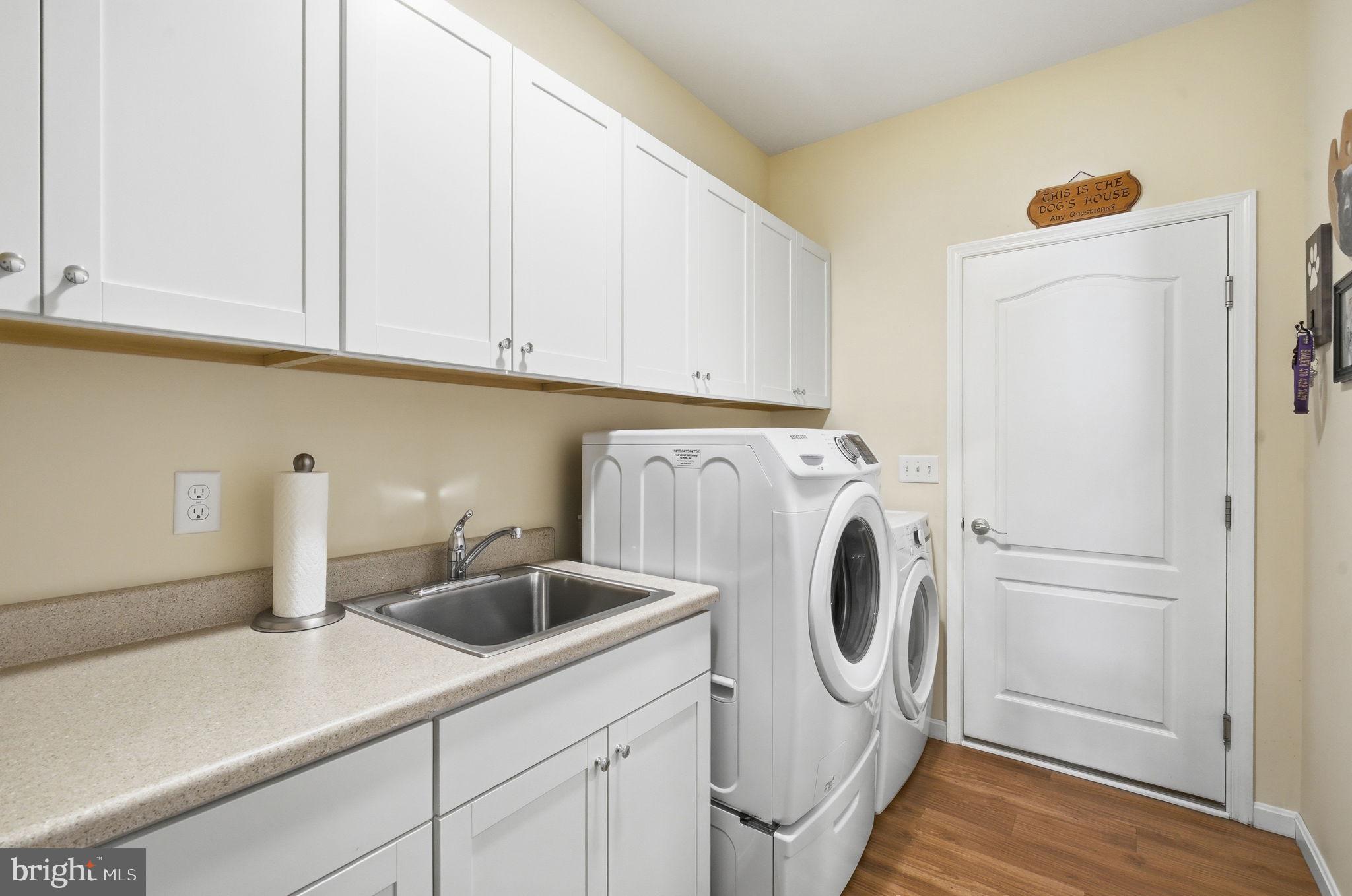 CRESTVIEW - Residential