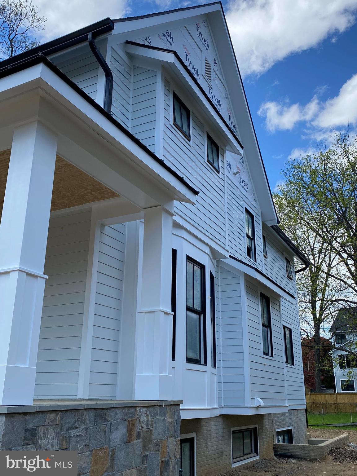 FALLS PARK - Residential