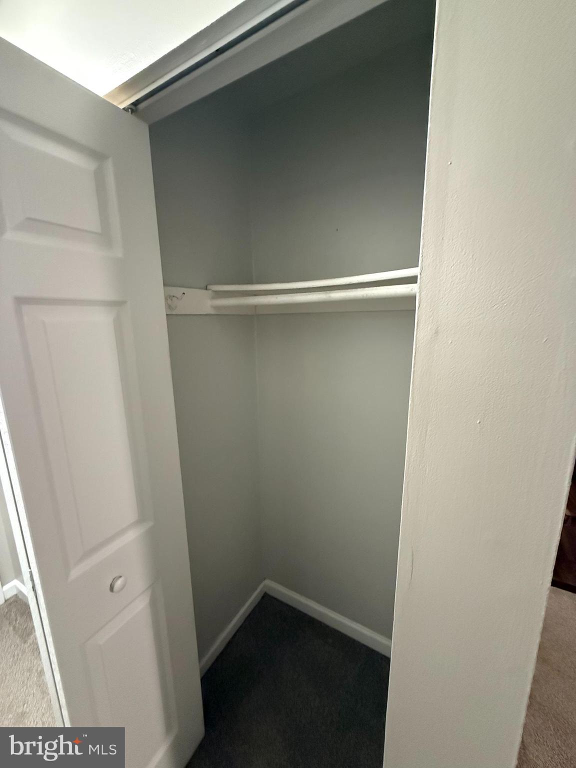 TREETOP - Residential